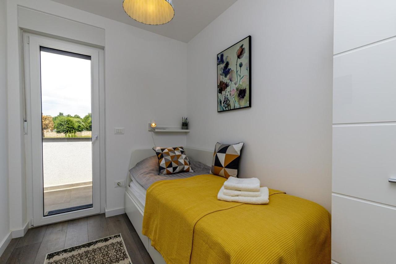 פורץ Sabena Apartment With Private Whirlpool מראה חיצוני תמונה