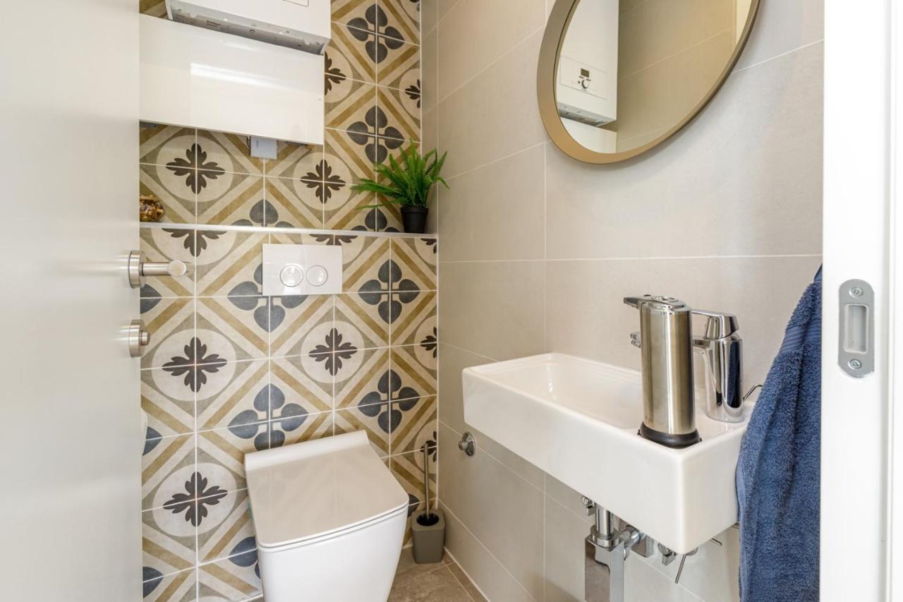 פורץ Sabena Apartment With Private Whirlpool מראה חיצוני תמונה